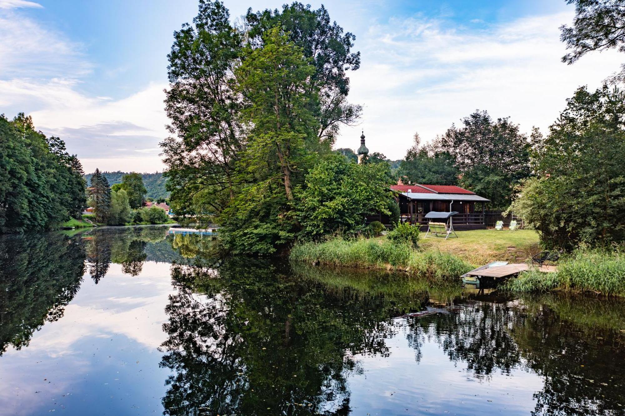 Chata V Podzamci Villa Vranov nad Dyjí Exterior photo